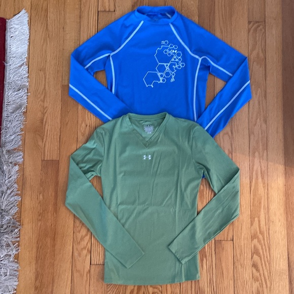 Under Armour Bundle of 1 Regular/1 Heat Gear UPF 30 Tops - Picture 2 of 15